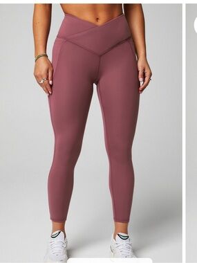 Fabletics Oasis PureLuxe HW Crossover 7/8 Legging with pockets